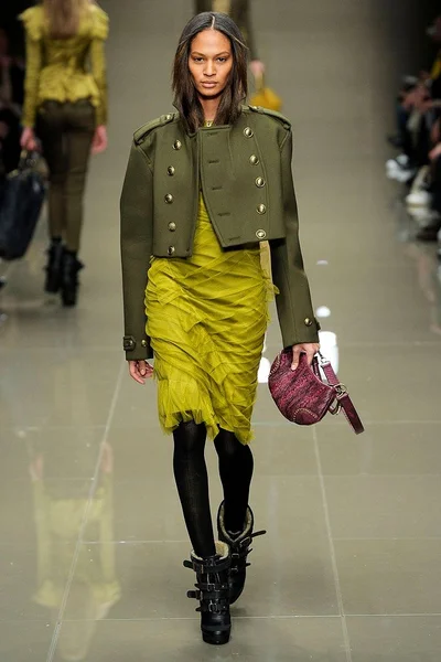 Look 39